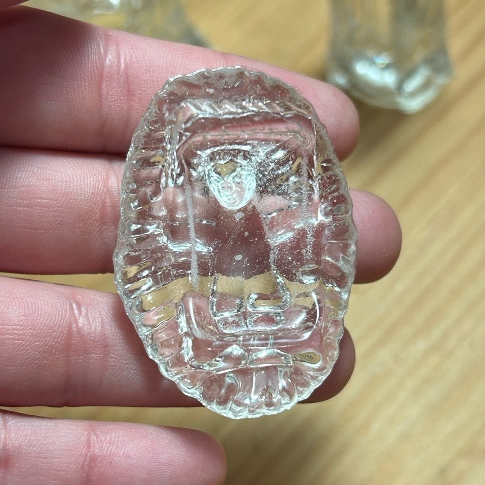 Vintage Glass Nativity Christmas Decor Set w Box Incomplete vintage nativity set - Picture 3 of 11